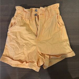 High-waisted Paper Bag H&M shorts